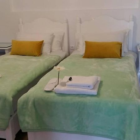 Nn Luxury Room Near Athens Airport Spáta Eksteriør bilde
